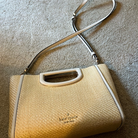 Kate spade crossbody - Picture 1 of 3